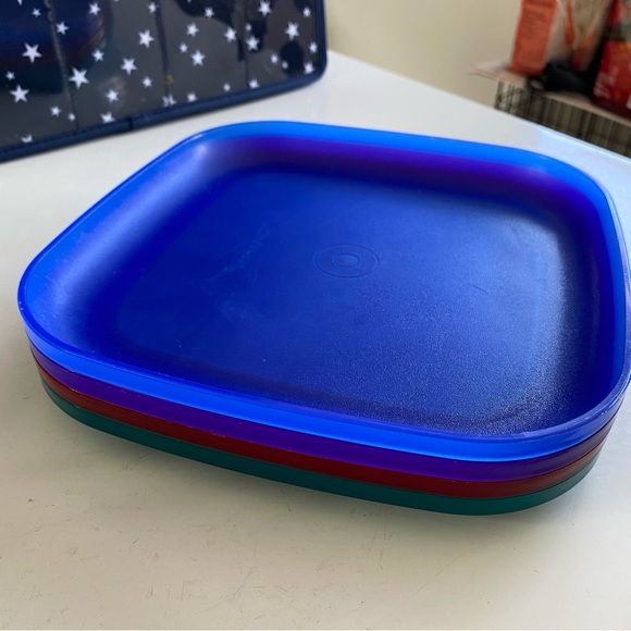 Tupperware Dining Tupperware Snack Plates Poshmark